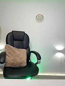 Snapshot of leylaclintonxx chatting on 7, 12, 2024 leylaclintonxx online show from 7, 12, 2024