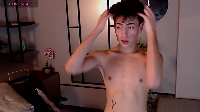 Snapshot of MattiDeLuca chatting on 3, 2, 2025 MattiDeLuca online show from 3, 2, 2025