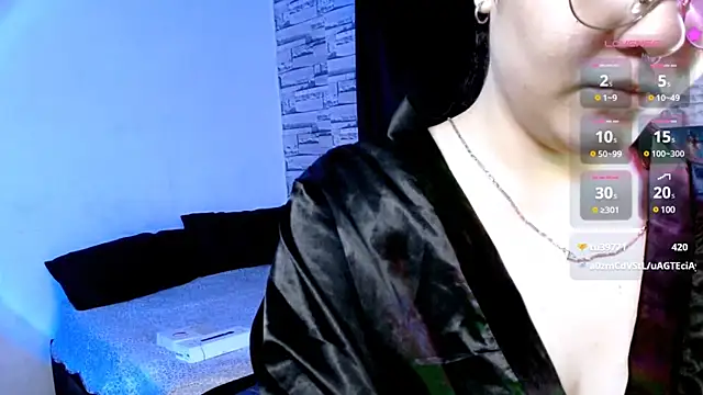 Snapshot of DollCam__ chatting on 16, 12, 2024 DollCam online show from 16, 12, 2024