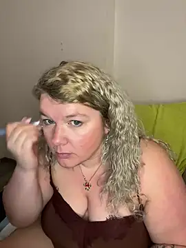 CurvyAnonymousGirl89 online show from 24, 1, 2025