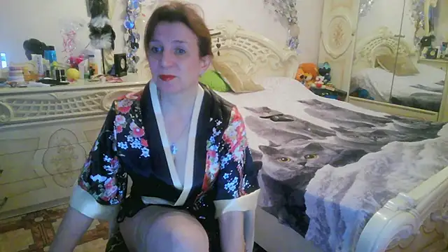 Debra Phoenix online show from 10, 5, 2026