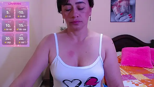 sara florez1 online show from 5, 10, 2025