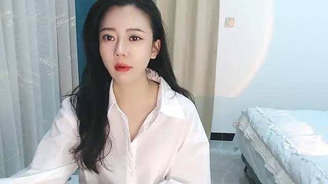 zoe-keke online show from 4, 1, 2025