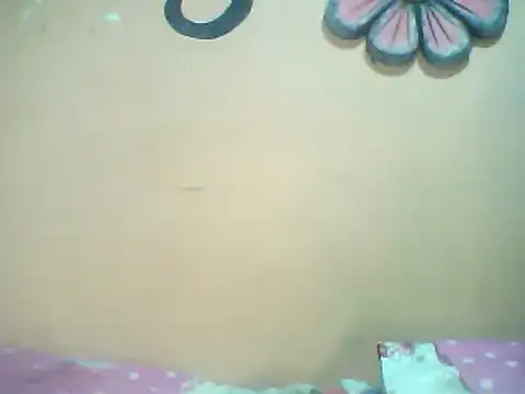 Snapshot of Fariana01 chatting on 12, 1, 2025 Fariana01 online show from 12, 1, 2025