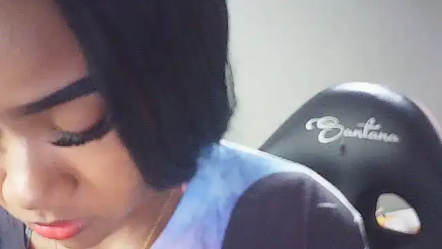 Snapshot of Fariana01 chatting on 26, 7, 2026 Fariana01 online show from 26, 7, 2026