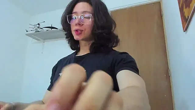 AngelBennet  online show from 11, 2, 2025