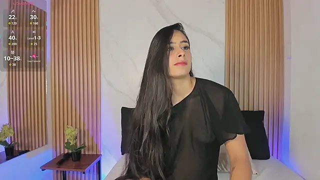 Julia Martinez  online show from 10, 4, 2026