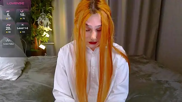 Kleo Godde online show from 5, 2, 2025