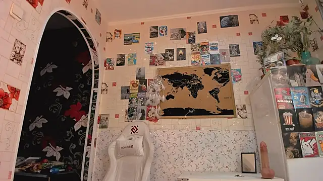 Snapshot of Kleo_Godde chatting on 9, 4, 2026 Kleo Godde online show from 9, 4, 2026