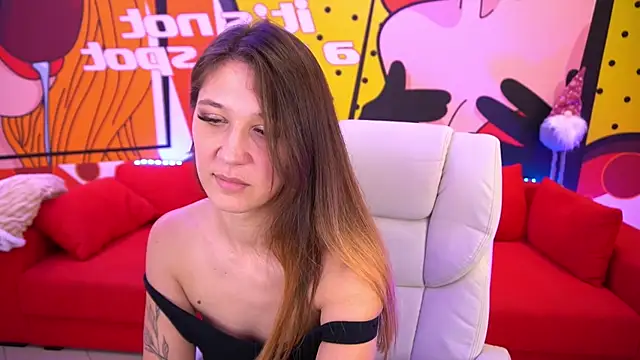 DreamyLinaa online show from 24, 12, 2024