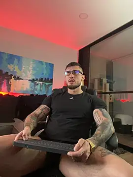 Snapshot of DimitriSullivan_ chatting on 5, 3, 2025 DimitriSullivan  online show from 5, 3, 2025