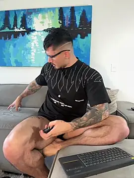 Snapshot of DimitriSullivan_ chatting on 26, 9, 2025 DimitriSullivan  online show from 26, 9, 2025