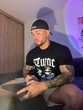 DimitriSullivan  online show from 18, 5, 2026