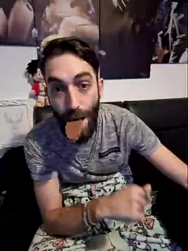 Snapshot of DaWoD030 chatting on 16, 12, 2024 DaWoD030 online show from 16, 12, 2024