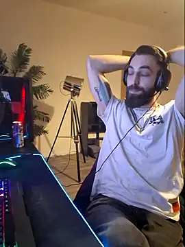 Snapshot of DaWoD030 chatting on 18, 2, 2025 DaWoD030 online show from 18, 2, 2025