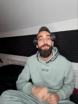 Snapshot of DaWoD030 chatting on 9, 11, 2025 DaWoD030 online show from 9, 11, 2025