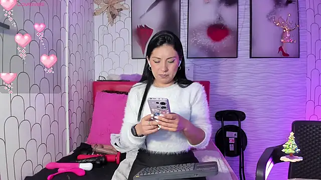 Ella Rousse online show from 19, 12, 2024