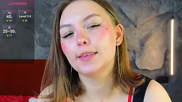 Snapshot of GwendolynFinch chatting on 2, 2, 2025 GwendolynFinch online show from 2, 2, 2025