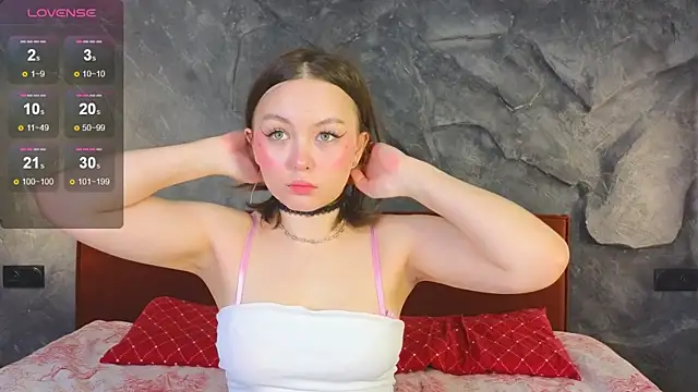 Snapshot of GwendolynFinch chatting on 10, 2, 2025 GwendolynFinch online show from 10, 2, 2025