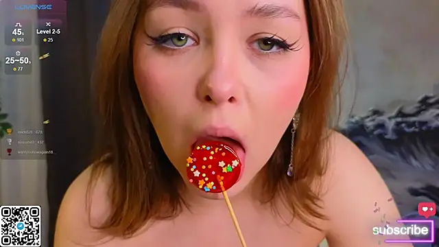 Snapshot of GwendolynFinch chatting on 28, 2, 2025 GwendolynFinch online show from 28, 2, 2025