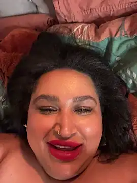 Snapshot of Sweet_PeaUK chatting on 12, 1, 2025 Sweet PeaUK online show from 12, 1, 2025