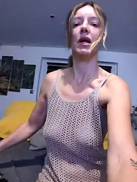 Snapshot of Ana-ya16 chatting on 27, 9, 2025 Ana-ya16 online show from 27, 9, 2025