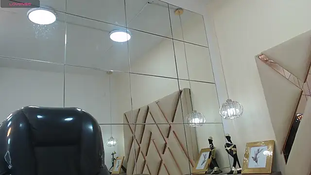 Snapshot of AndrewPherson chatting on 25, 1, 2025 AndrewPherson online show from 25, 1, 2025