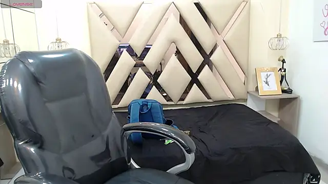 Snapshot of AndrewPherson chatting on 31, 1, 2025 AndrewPherson online show from 31, 1, 2025