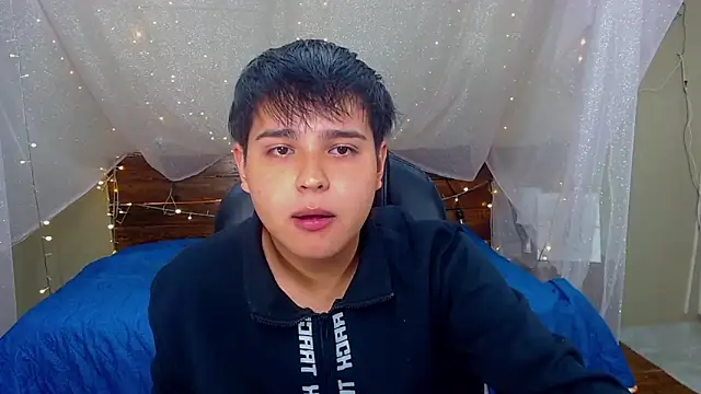 Snapshot of AndrewPherson chatting on 21, 2, 2025 AndrewPherson online show from 21, 2, 2025