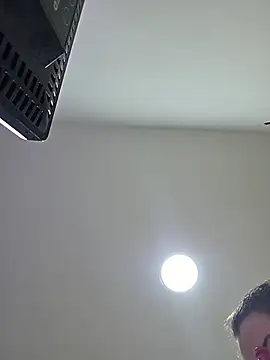 NeredaXxx online show from 9, 5, 2026