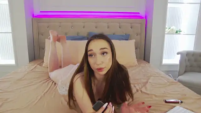 TaylorDavids online show from 12, 9, 2025