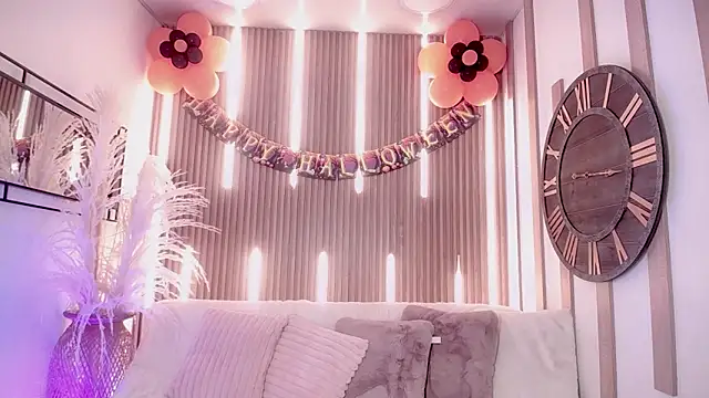 Aniie Doll online show from 11, 10, 2025