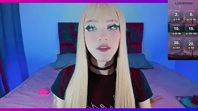 Snapshot of Kirmyy_ chatting on 6, 12, 2024 Kirmyy  online show from 6, 12, 2024