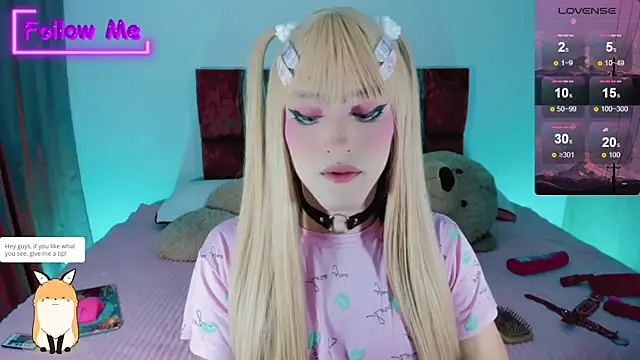 Snapshot of Kirmyy_ chatting on 19, 12, 2024 Kirmyy  online show from 19, 12, 2024