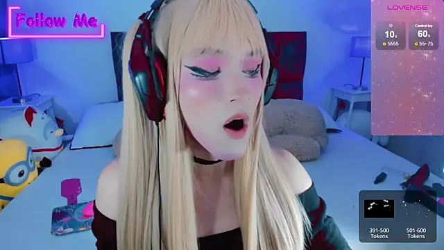 Snapshot of Kirmyy_ chatting on 19, 2, 2025 Kirmyy  online show from 19, 2, 2025