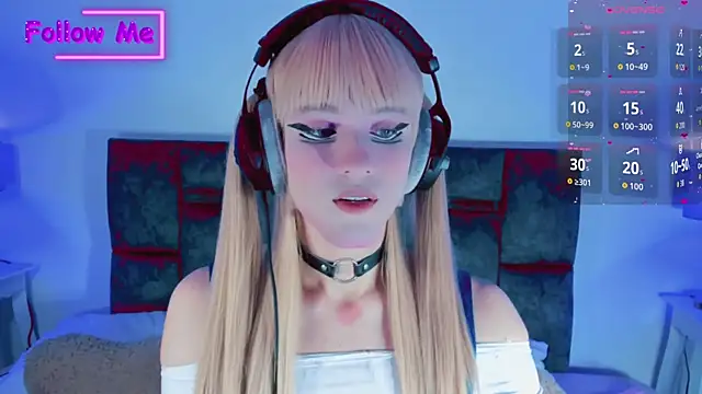 Snapshot of Kirmyy_ chatting on 15, 9, 2025 Kirmyy  online show from 15, 9, 2025