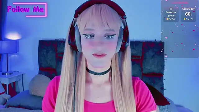 Snapshot of Kirmyy_ chatting on 24, 10, 2025 Kirmyy  online show from 24, 10, 2025