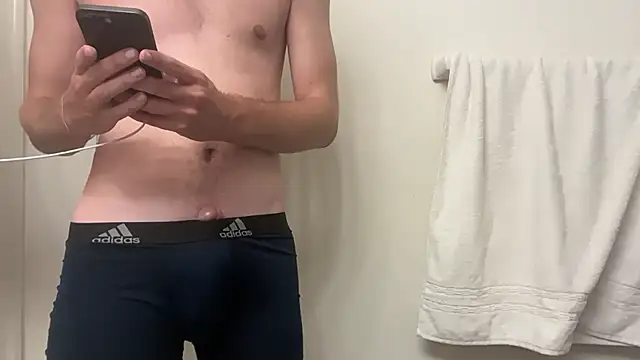 dylanwolf01 online show from 28, 6, 2026