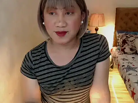 Snapshot of playtimesussy69 chatting on 4, 1, 2025 playtimesussy69 online show from 4, 1, 2025