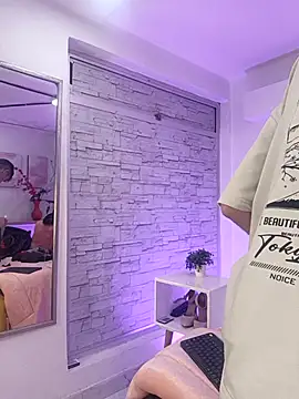 Snapshot of Noah_Xitruxx chatting on 17, 10, 2025 Noah Xitruxx online show from 17, 10, 2025