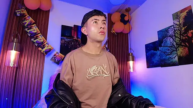 Snapshot of Noah_Xitruxx chatting on 28, 10, 2025 Noah Xitruxx online show from 28, 10, 2025