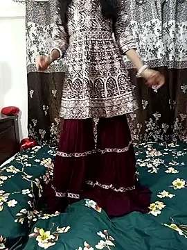Cute-Bhavya online show from 3, 2, 2025