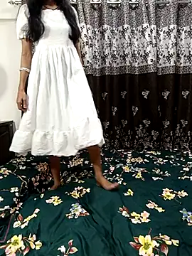 Cute-Bhavya online show from 14, 2, 2025