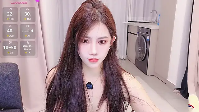 Snapshot of Selenaaaaa- chatting on 9, 3, 2025 Selenaaaaa- online show from 9, 3, 2025