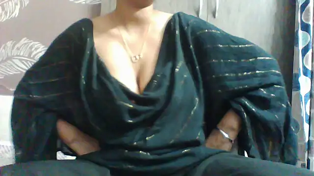 Snapshot of shalini_fire chatting on 31, 3, 2026 shalini fire online show from 31, 3, 2026