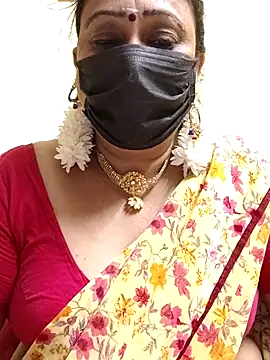 Snapshot of rekha_naier chatting on 8, 2, 2025 rekha naier online show from 8, 2, 2025