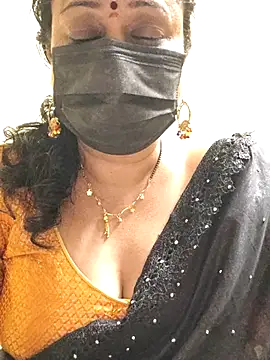 Snapshot of rekha_naier chatting on 20, 2, 2025 rekha naier online show from 20, 2, 2025