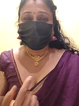 Snapshot of rekha_naier chatting on 2, 3, 2025 rekha naier online show from 2, 3, 2025