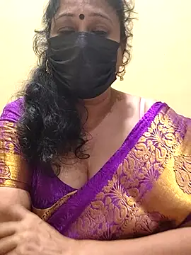 Snapshot of rekha_naier chatting on 4, 3, 2025 rekha naier online show from 4, 3, 2025