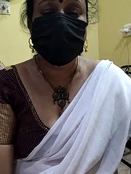 Snapshot of rekha_naier chatting on 6, 3, 2025 rekha naier online show from 6, 3, 2025